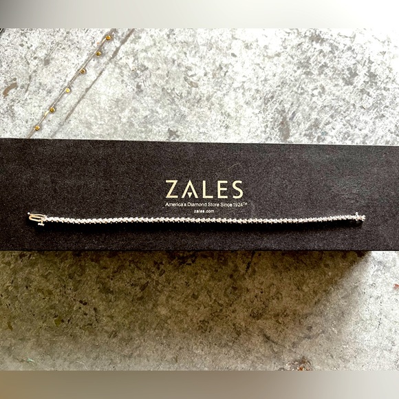 Zales Jewelry Diamond Tennis Bracelet Purchased At Zales With